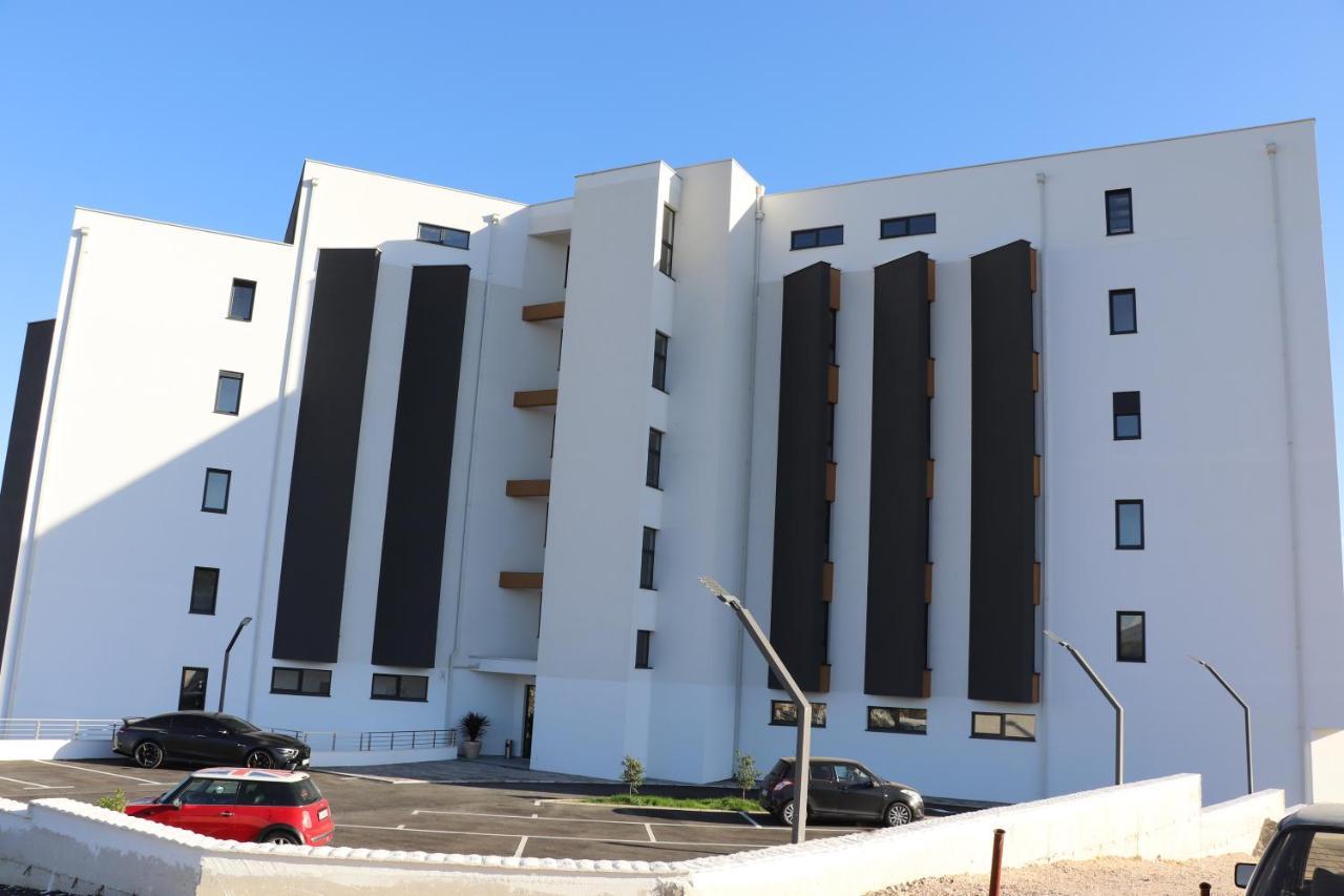 Eagles Apartments & Suites Ulcinj Eksteriør bilde